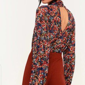 Free People All Dolled Up Floral Print Mesh Crop Top - Small